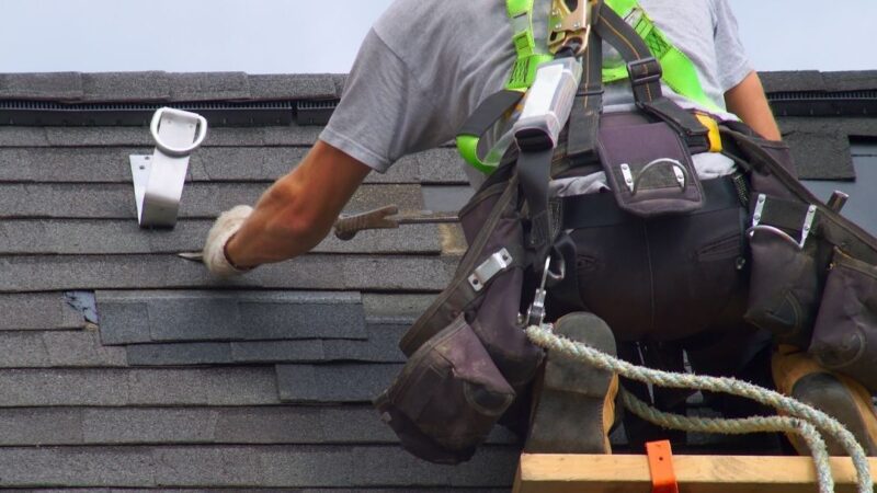 What to Think About Before DIY Roof Repair